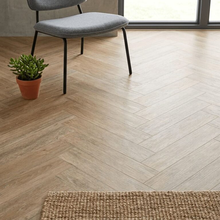 Dent Oak Herringbone flooring – detail