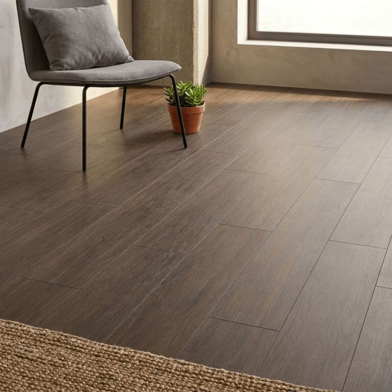Embsay Walnut flooring – detail