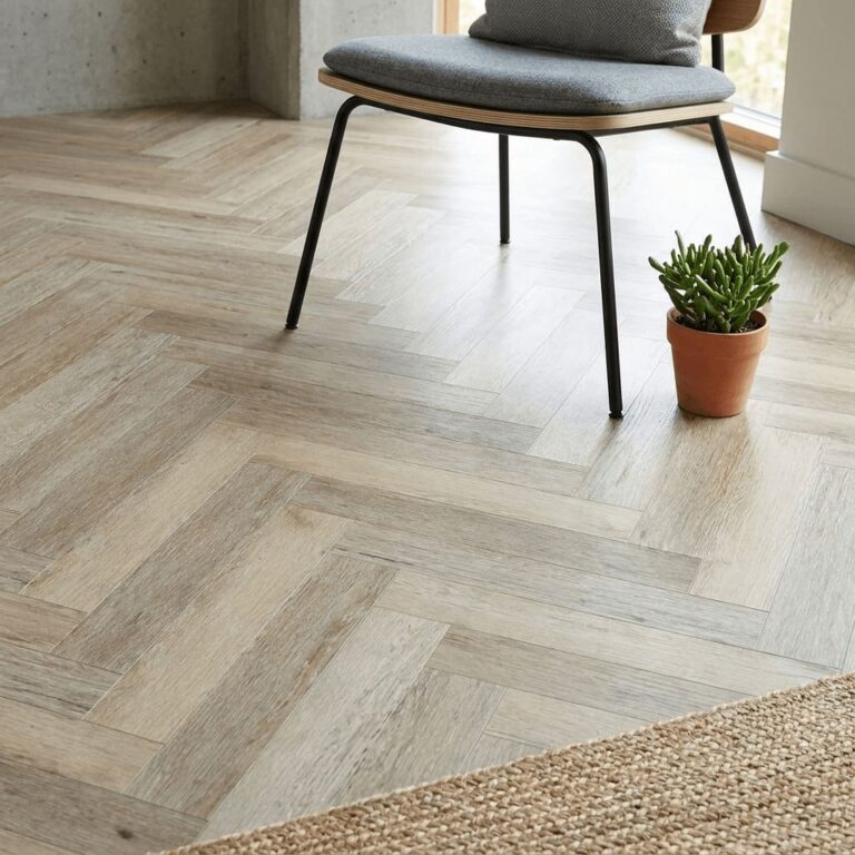 Garsdale Oak Herringbone flooring – detail