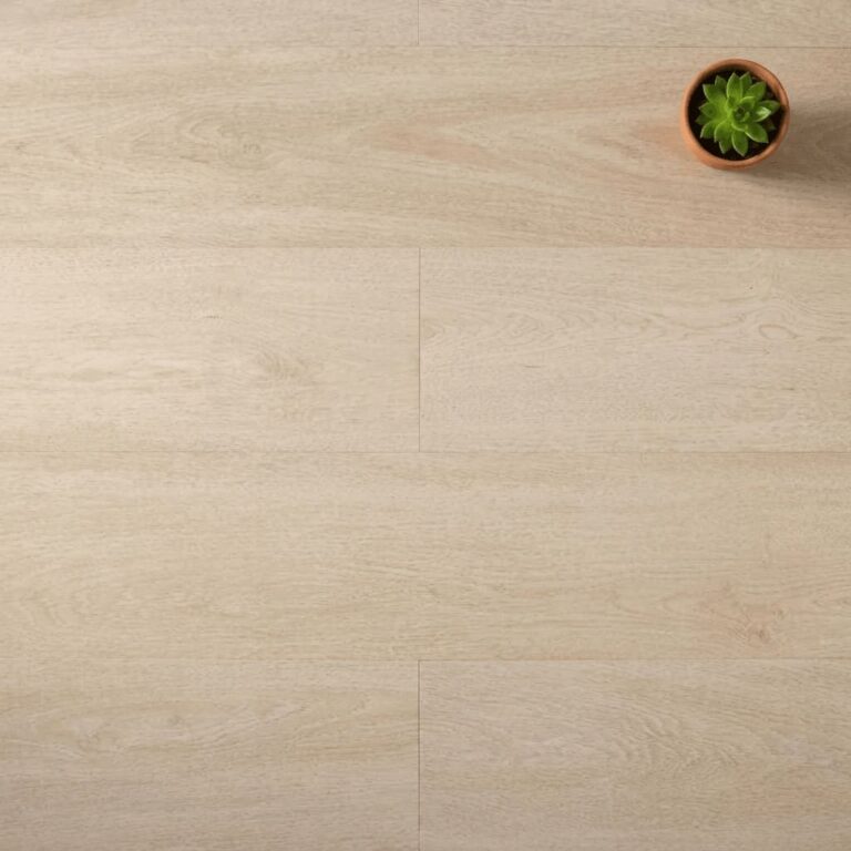 Leoube Oak flooring – close-up